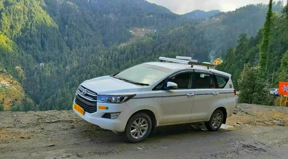 innova-crysta-rental-pune